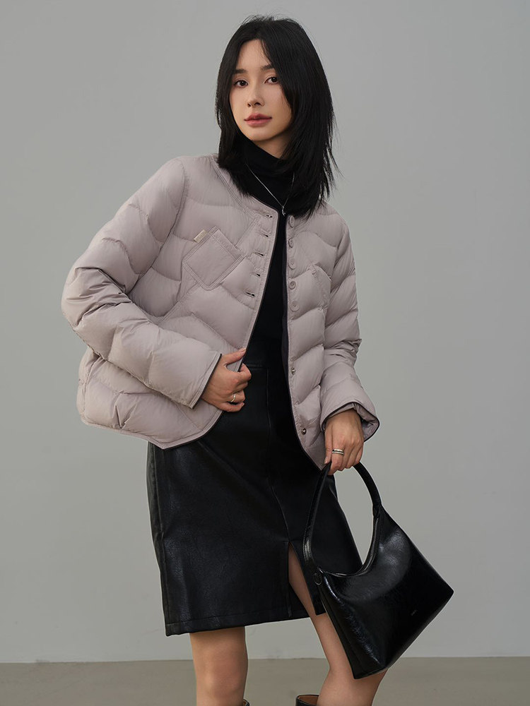 现货2025年冬季新款90白鸭绒休闲风羽绒服女,女装羽绒服,阳光伊恋