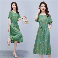 连衣裙2022年夏季潮流舒适简约时尚中长款圆领碎花，女装连衣裙，贵人树
