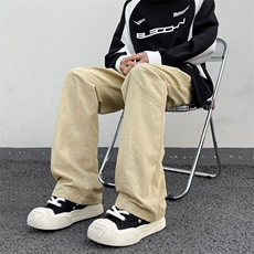 卡其色