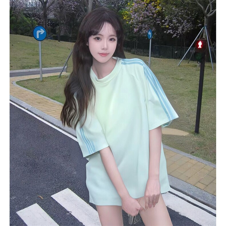 抖音得物品质二开240克宽松纯棉美式潮牌印花三条杠中性风短袖T恤,男装T恤,电商A486