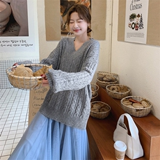 灰色