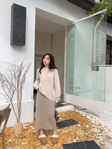 落肩圆领女重磅加厚套头长袖毛衣宽松慵懒减龄针织打底衫图片