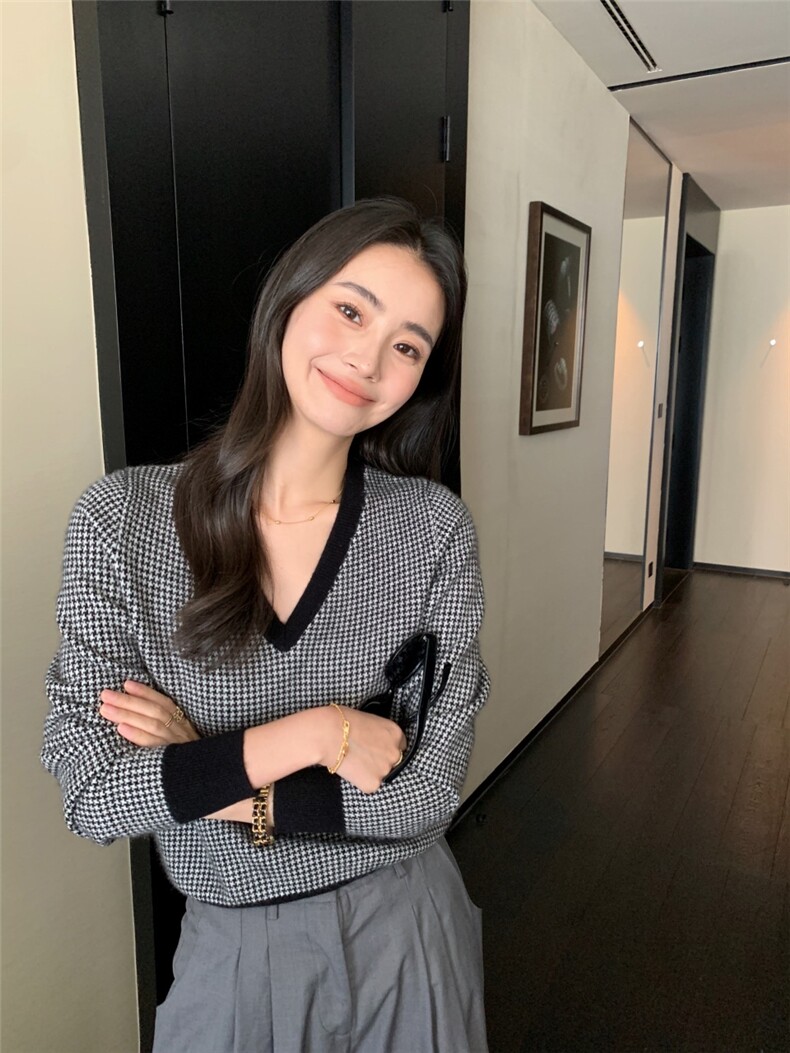 V领女秋冬复古设计感针织衫上衣百搭,针织衫/毛衣,玛卡隆羊绒