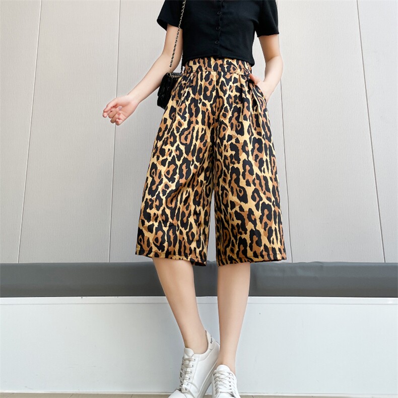 小清新七分裤宽松遮肉运动新款夏休闲薄款阔腿小个子高腰显瘦热裤，女装短裤/热裤，尚羽泽网红店