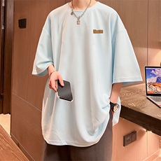 浅蓝色