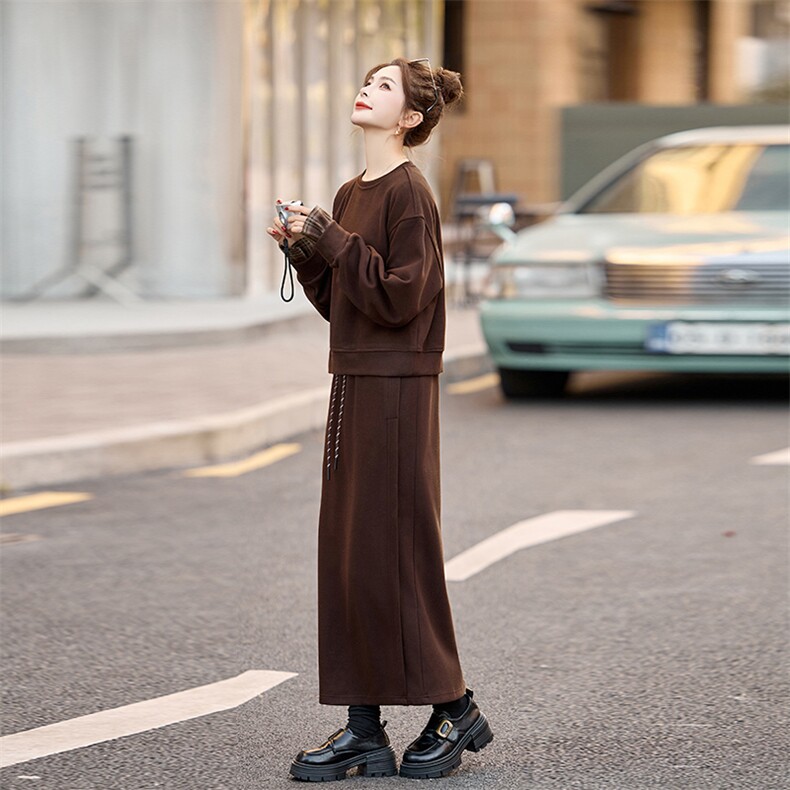 韩版假两件运动风卫衣套装女2025春秋时尚休闲洋气显瘦长裙两件套,女装套装/套裙,姿衣坊