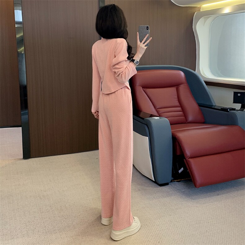 女秋季新中式民族风盘扣开叉上衣休闲阔腿裤套装,女装套装/套裙,江南