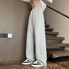 灰色