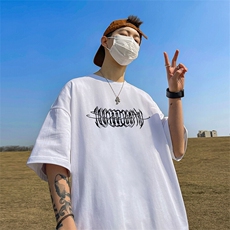 白色