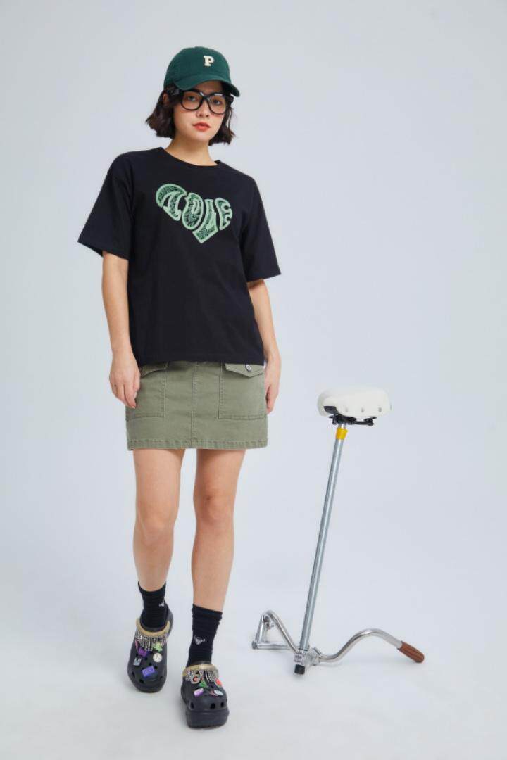 【夏季新款】夜光T恤，字图案可在晚上变光，女装T恤，AIMEEWQ