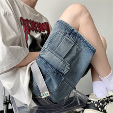蓝色