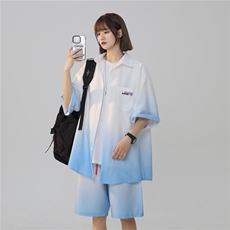 渐变蓝色
