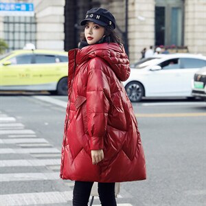 【现货】白鸭绒羽绒服女中长款年冬新款长袖连帽外套纯色加厚