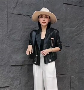 2022新款洋气英伦风配链子休闲皮衣外套,女装皮衣,L·H·X