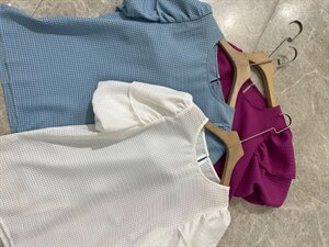 补单款小衫图片