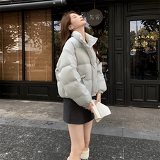 新款独特超好看短款羽绒服女款冬季立领面包服小个子羽绒外套，女装羽绒服，2B114