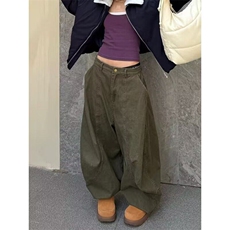 军绿色