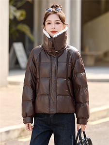 现货2025年冬季新款羽绒服韩版休闲保暖羽绒服毛领可拆卸图片