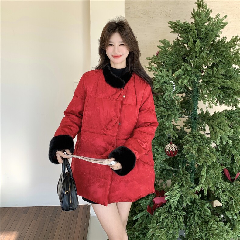 新中式红色毛绒拼接羽绒服女2025冬新款小个子时尚提花外套高级感,女装羽绒服,2C159