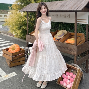 法式小清新碎花连衣裙套装女2025夏新款甜美减龄开衫吊带裙两件套图片