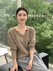 低圆领套头毛衣女针织秋冬休闲宽松打底衫，女装针织衫/毛衣，玛卡隆羊绒