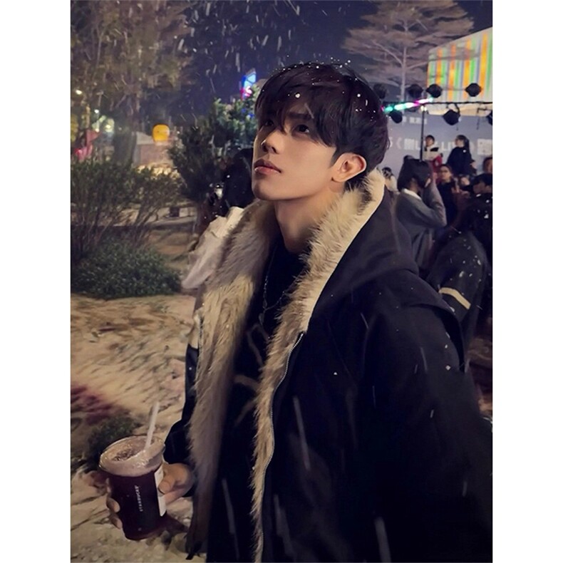 现货高品质美式高街冬季重磅硬挺短款座山雕毛领棉衣男女加厚外套，男装棉衣，电商A486-1