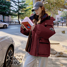 红色工装羽绒服女2024冬季新款韩版宽松设计感ins小众白鸭绒外套，女装羽绒服，2C085