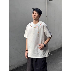 白色