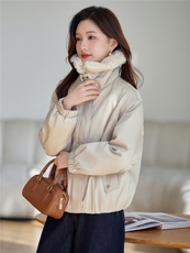 羊羔毛翻领加绒保暖短外套女2025秋冬宽松休闲百搭派克服棉衣棉服，女装棉衣/棉服，依万里