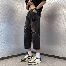 黑色