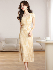 现货夏季新款原创斜裁优雅【黄玫瑰】黄色提花短袖连衣裙，女装连衣裙，韩蔻秀