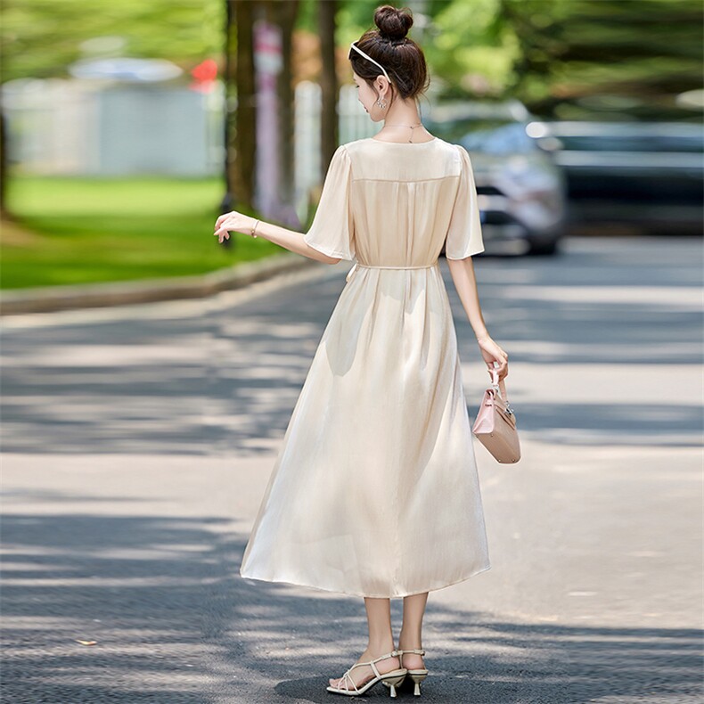 夏季雪纺连衣裙女2025新款高级感法式气质收腰显瘦减龄绝美长裙子,女装连衣裙,众宇琦