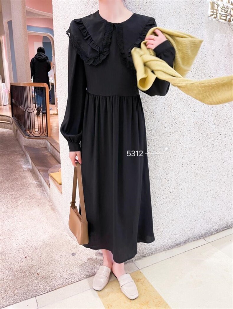 现货韩系蕾丝边连衣裙，女装连衣裙，首选