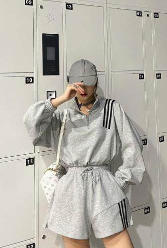 现货，套装，女装职业装，可可西米