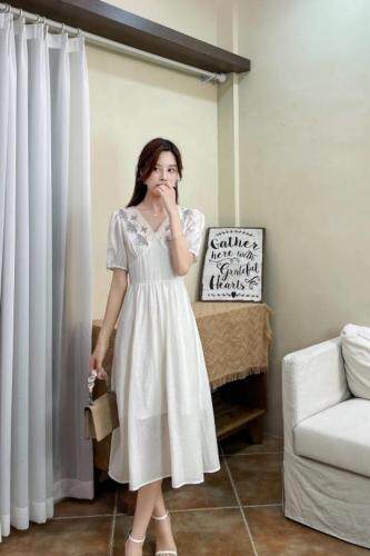 天丝提花绣花领连衣裙，女装连衣裙，天使公主