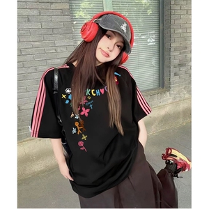 抖音得物品质二开240克宽松纯棉美式潮牌印花三条杠中性风短袖T恤图片