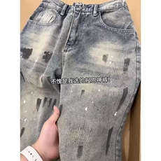 蓝色