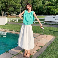 法式温柔风背心半身裙套装女夏2025新款小个子两件套大方得体穿搭，女装套装/套裙，2D044