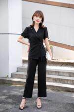 现货供应：套装两色M一XXL，女装职业装，拉思维加丝