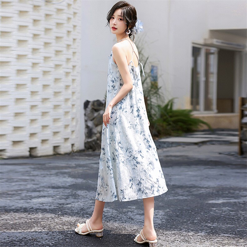 夏季新款吊带中长裙仙女优雅2024中式印花无袖连衣裙,女装连衣裙,冬木谷雨