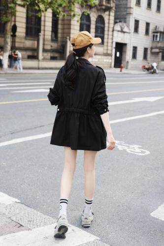 秋款风衣，女装风衣，红嘴鸥