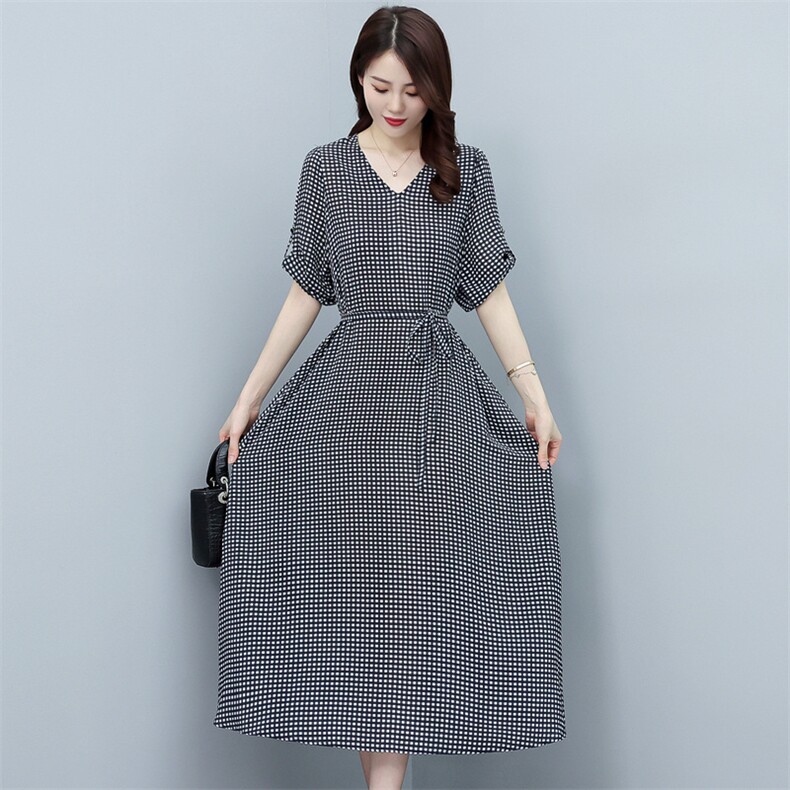 文艺连衣裙2025新款夏季女复古中年妈妈40岁气质棉绸法式格子长裙,女装连衣裙,媚琳依坊