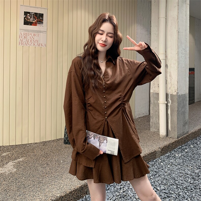 咖色套装裙女秋季2025新款法式复古小个子V领衬衣高腰短裙两件套,女装套装/套裙,2C108