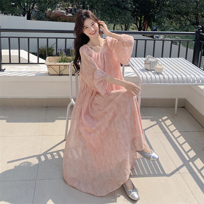 粉色韩版温柔风碎花连衣裙女2025年春季新款宽松显瘦印花气质长裙,女装连衣裙,灵力轩