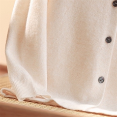 2025年秋季新款针织羊毛衬衣开衫时尚休闲通勤百搭，童装儿童羊毛衫，鑫贝羊绒