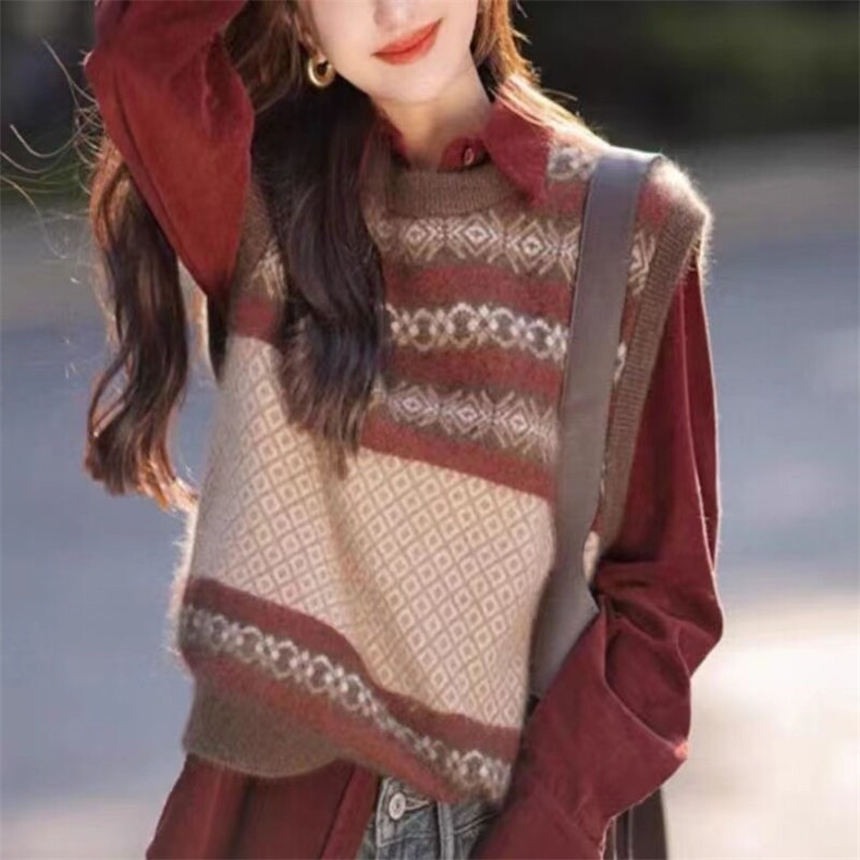秋冬新款100羊毛女士软糯针织马甲背心长袖衬衫图片