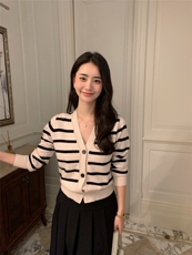 秋冬新款v领女单排纽扣修身针织开衫，女装针织衫/毛衣，玛卡隆羊绒