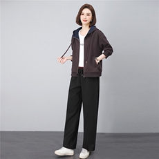 热巧克力棕+黑裤