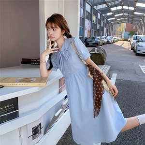 减龄娃娃领蓝色连衣裙女夏2025新款韩系chic别致穿搭气质感学院风图片