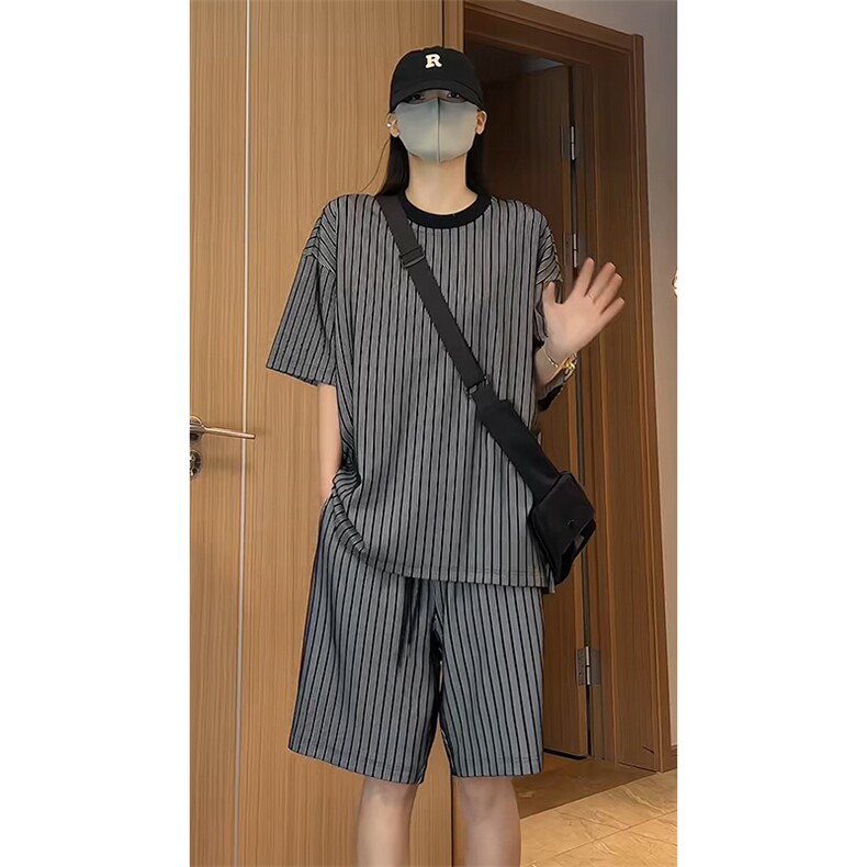 短袖短裤运动套装宽松休闲圆领条纹两件套T3712特P28/DK8699特P27，男装牛仔裤，电商A007